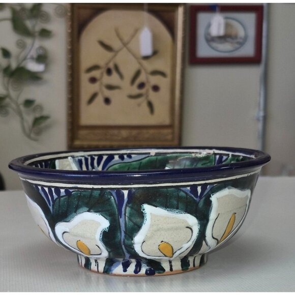 Hand-Painted Talavera Ceramic Bowl – Calla Lily Design by Mundo de Azulejos – Me - Picture 1 of 7